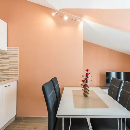 Appartamento Apartman 5m Dugi Rat